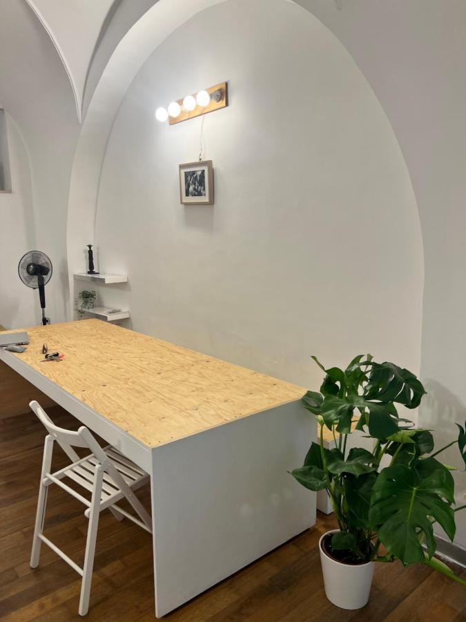 San Michele Suite - Intero Appartamento In Pieno Centro CTA Eksteriør billede